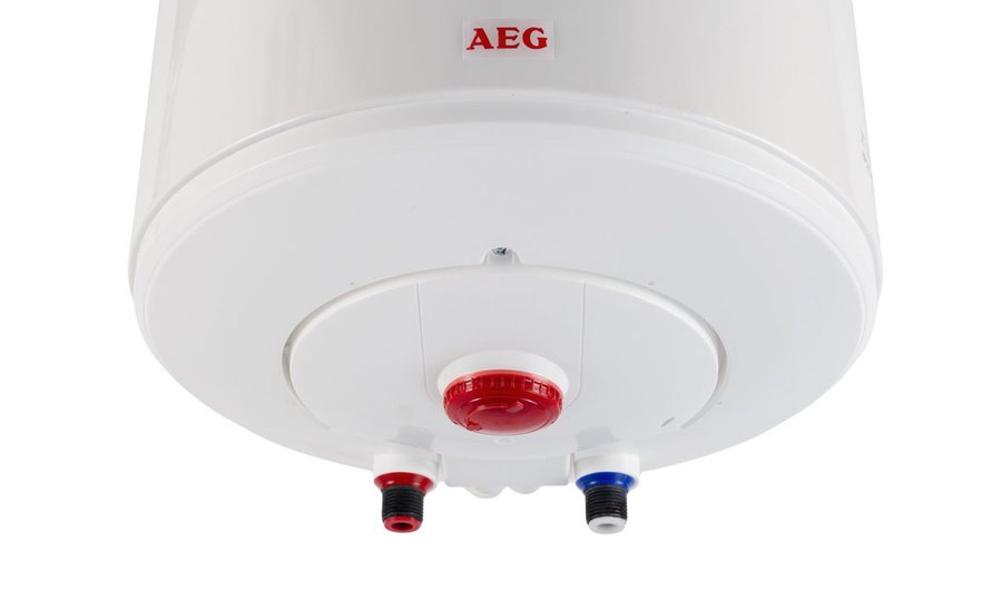 Aeg EWH 75 Slim вместительный бак узкий водонагреватель