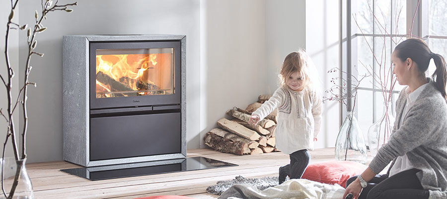 Contura 320T, талькомагнезит, чугунная дверца, черный печь-камин