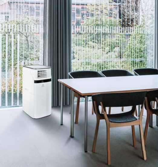 Electrolux EACM-22 JK/N3 мобильный кондиционер мощностью 55 м<sup>2</sup> - 5.5 кВт