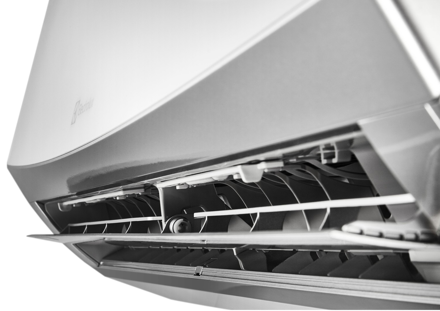 Electrolux EACS/I-12HG-MILK2/N8 воздух-Воздух