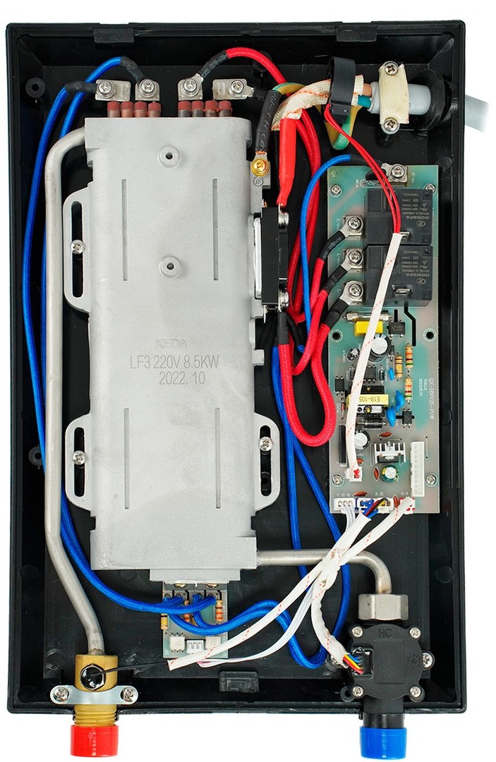 Primoclima VITA 8.5 кВт, черный электрический проточный водонагреватель 8 кВт