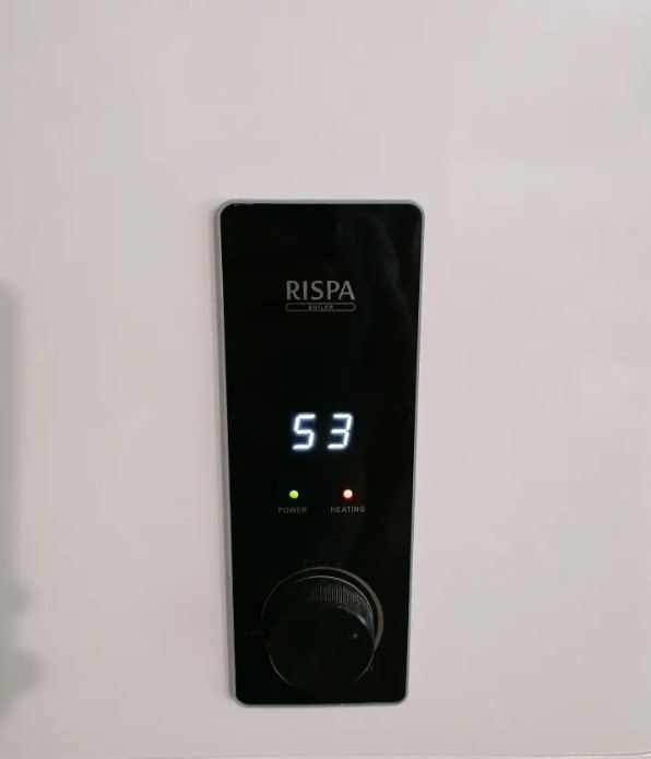 RISPA Flat 30 VESW электрический накопительный водонагреватель