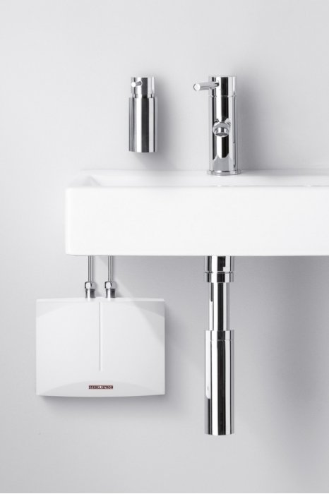 Stiebel Eltron DHM 4 с верхней подводкой электронный водонагреватель