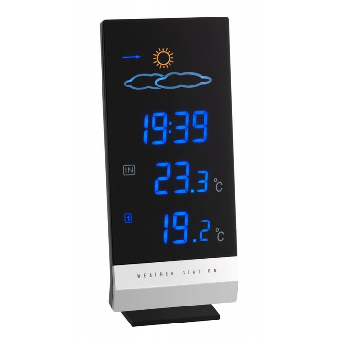 TFA 35.1093 LUMAX с цветным дисплеем радиоуправляемая метеостанция