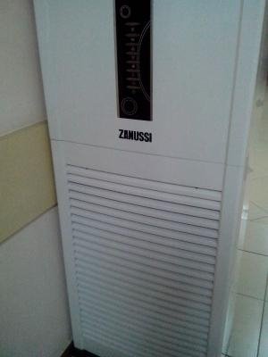 Zanussi ZACF-48 H/N1 колонный кондиционер