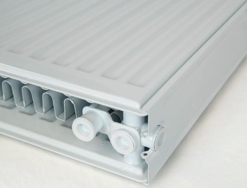 AXIS 22 200 x 2000 Ventil (без кронштейнов) стальной панельный радиатор Тип 22