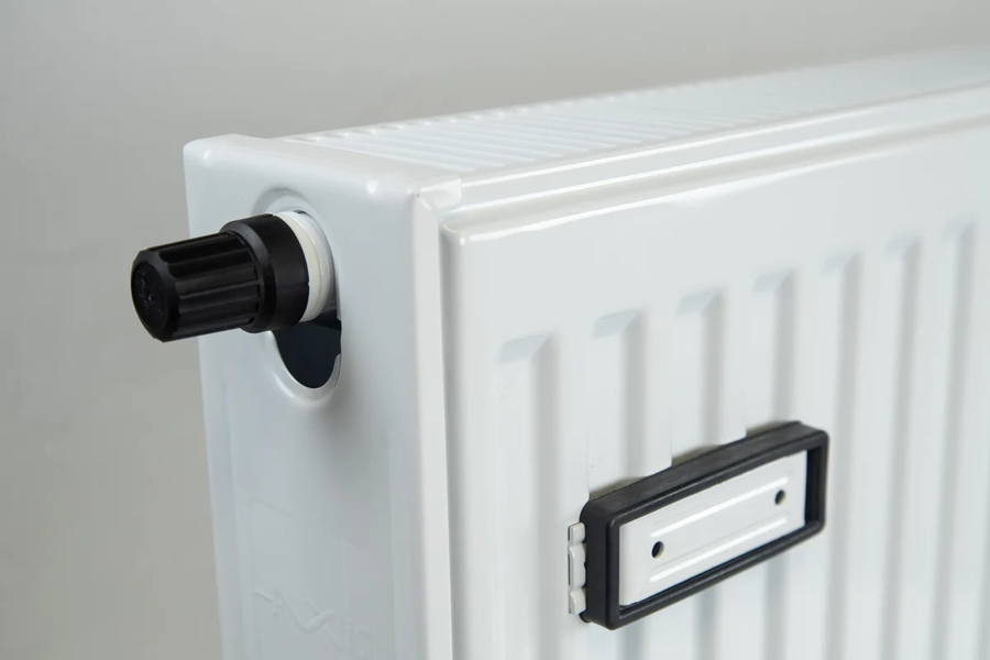 AXIS 22 300 x 1800 Ventil стальной панельный радиатор Тип 22