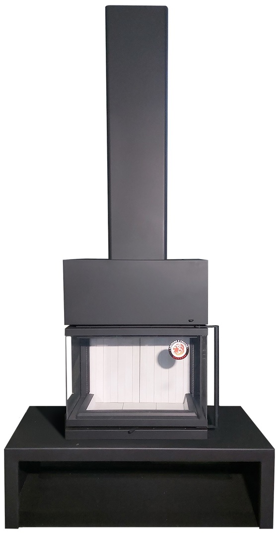 ЭКОКАМИН МАДРИД на дровнике Гигант центральный готовый дровяной каминокомплект