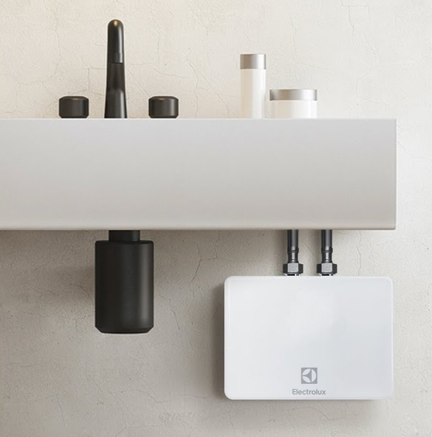 Electrolux NP4 Aquatronic 2.0 для квартиры электрический проточный водонагреватель 4 кВт