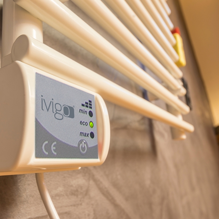 IVigo EHR 5019 450Вт электрический полотенцесушитель лесенка