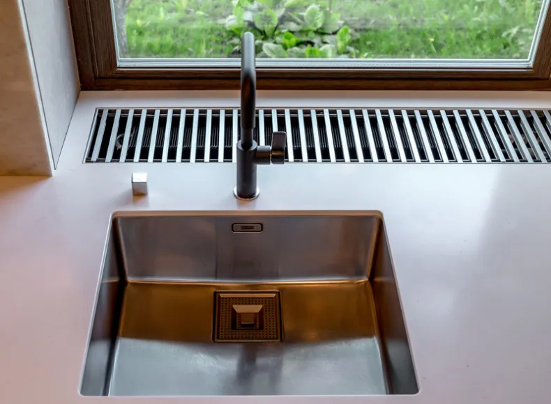 КЗТО Бриз Нерж 200x120x3700 1то внутрипольный конвектор