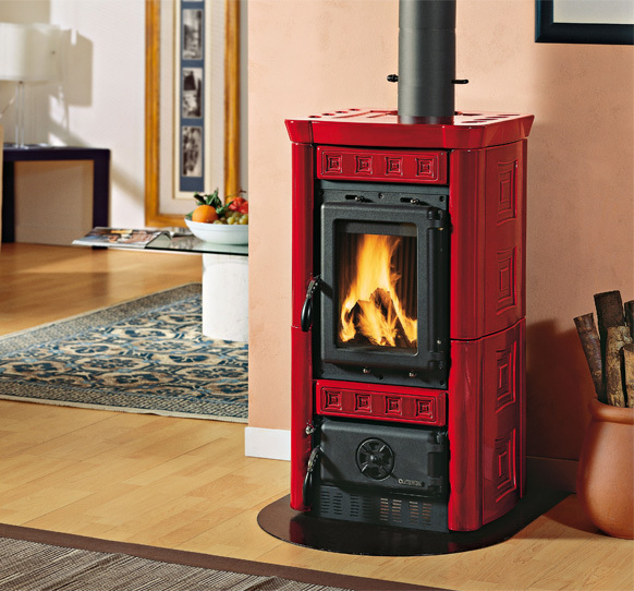 La Nordica Gaia BO (бордовый) дровяная печь