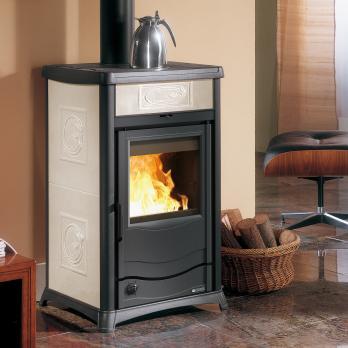 La Nordica TERMOROSELLA PLUS EVO DSA 4,0 PETRA (в камне) дровяная печь