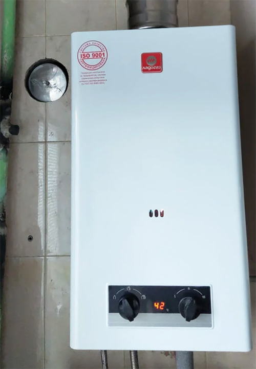 Ладогаз ВПГ-11ED газовый проточный водонагреватель