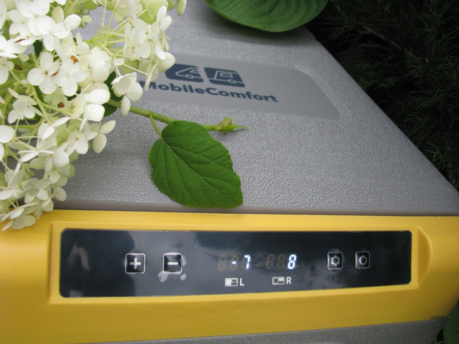 MobileComfort MC-45 компрессорный автохолодильник