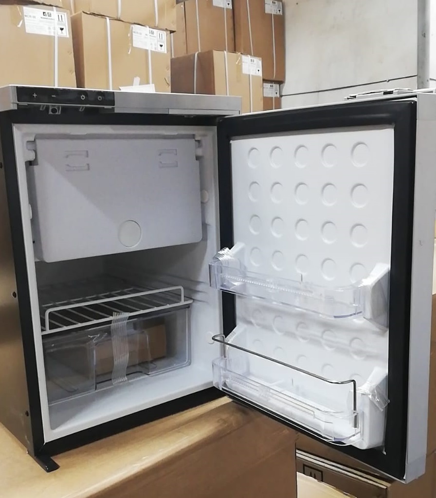 MobileComfort MCR-50S компрессорный автохолодильник