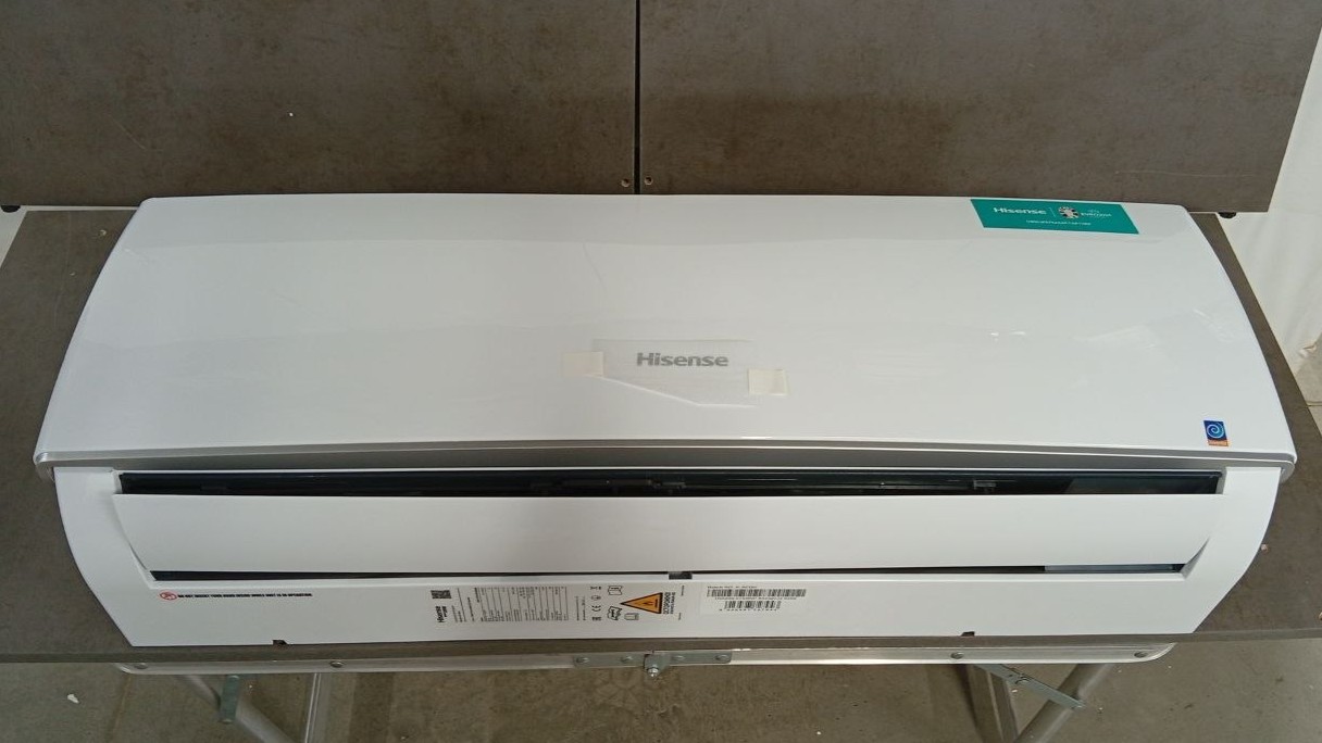 Hisense Smart Free Match AMS-07UW4RVEDB00H