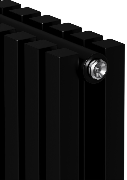 Royal Thermo Shift Q30 C2180 - 06 секц. RAL9005m, боковое 1/2 радиатор отопления