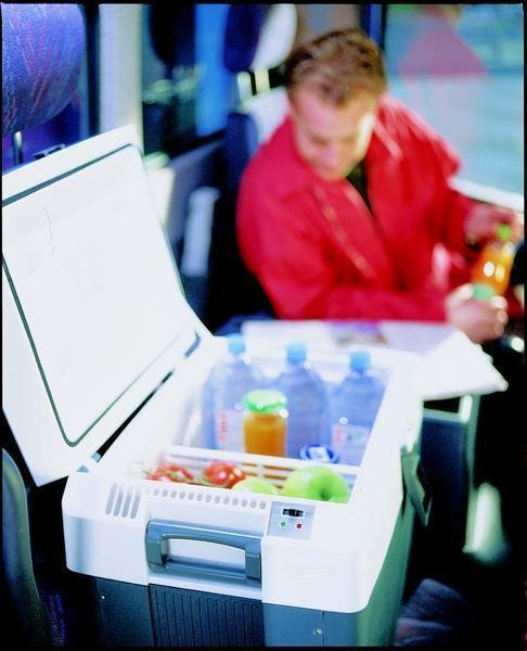 Waeco-Dometic CoolFun CR-28 термоэлектрический автохолодильник