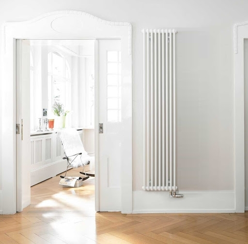 Zehnder Charleston Completto 2180/10/V001/RAL 9016 радиатор отопления