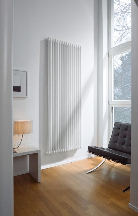 Zehnder Charleston Completto 3180/14/V001/RAL 9016 радиатор отопления